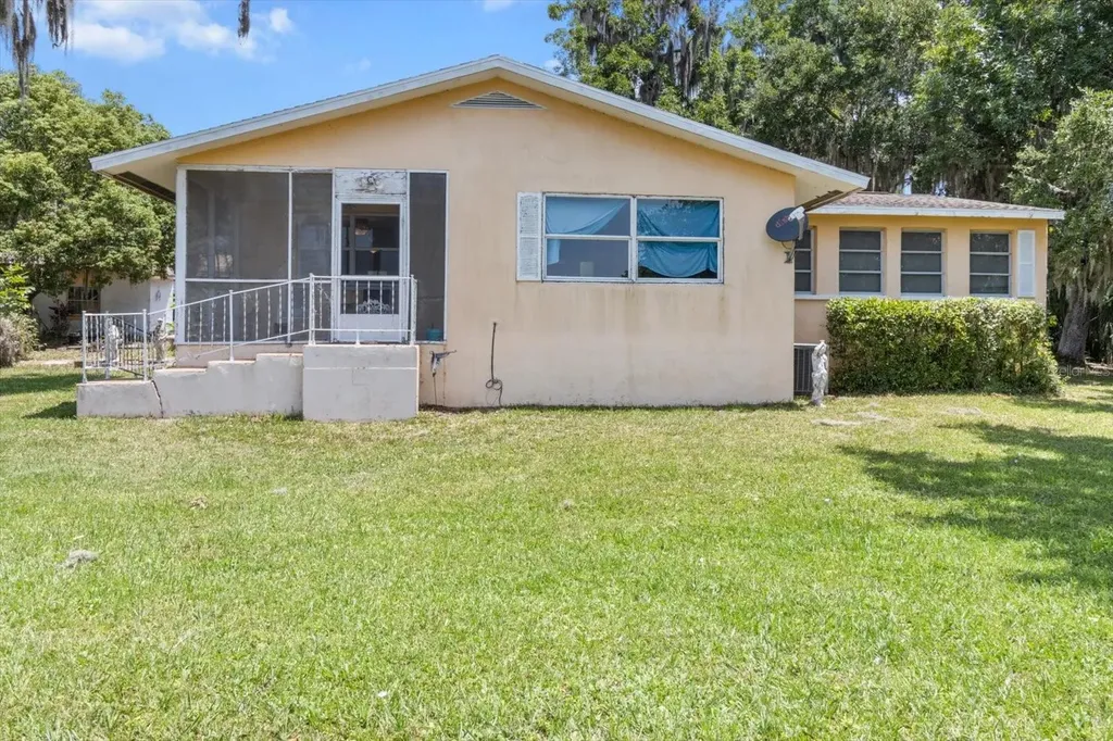 1226 S Telephone Point Road Inverness FL 34450