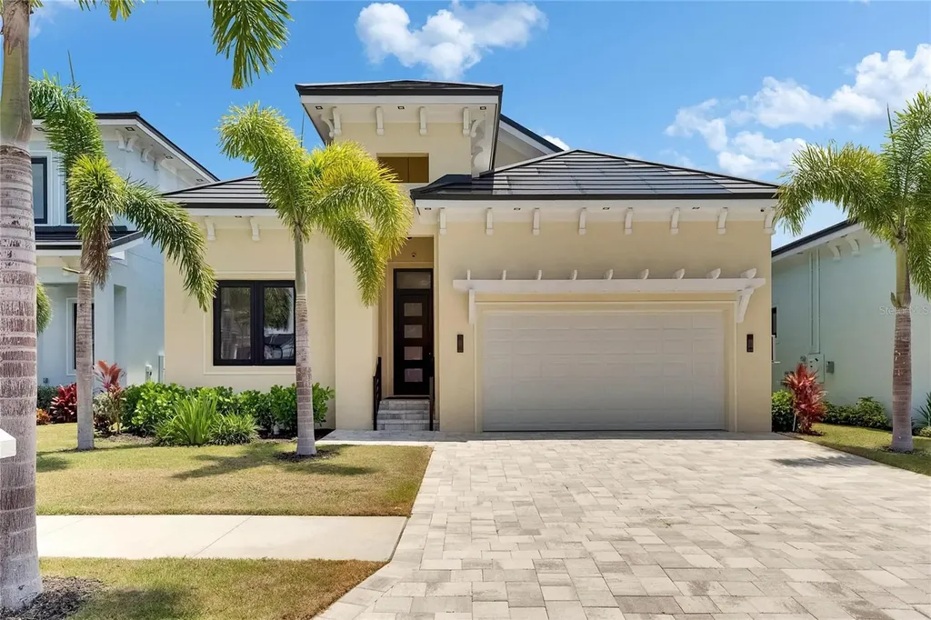 6532 Simone Shores Circle Apollo Beach FL 33572