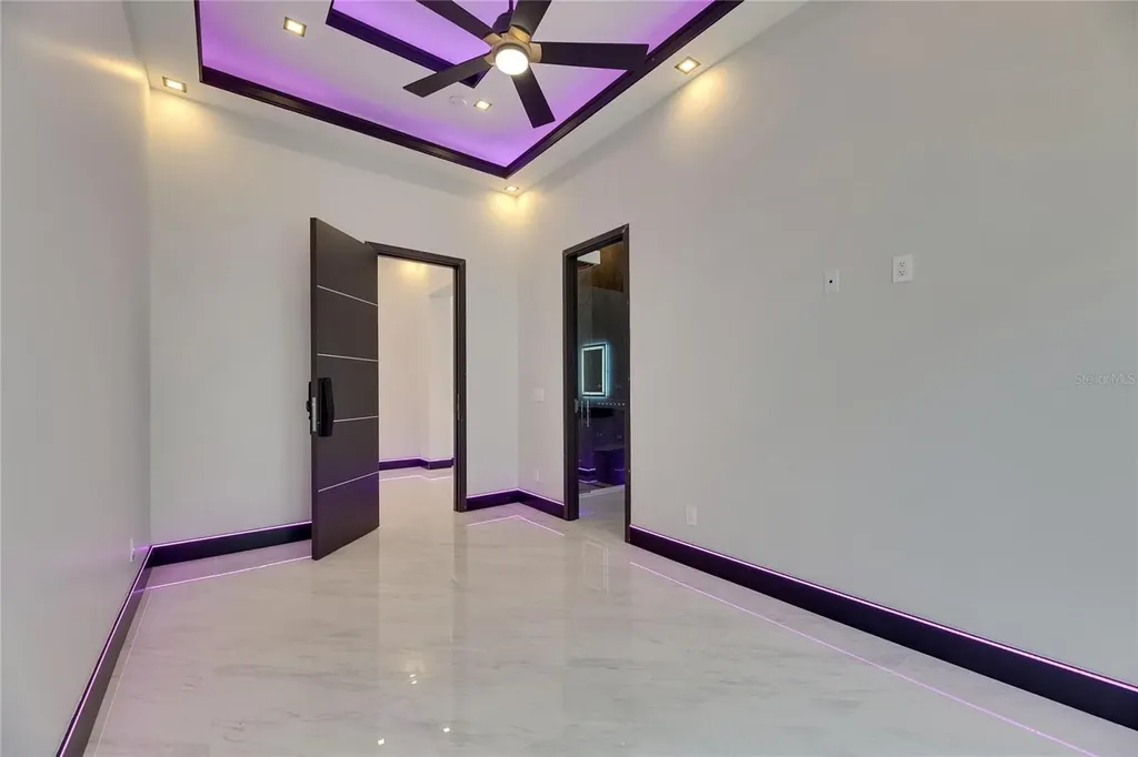 6532 Simone Shores Circle Apollo Beach FL 33572