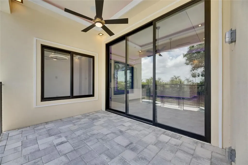 6532 Simone Shores Circle Apollo Beach FL 33572