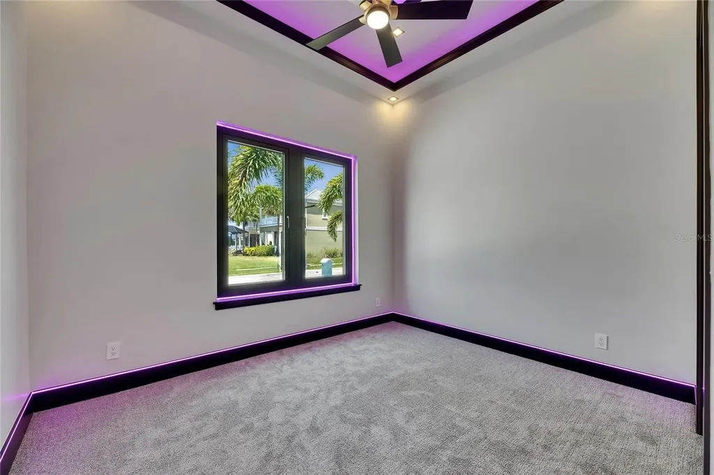 6532 Simone Shores Circle Apollo Beach FL 33572