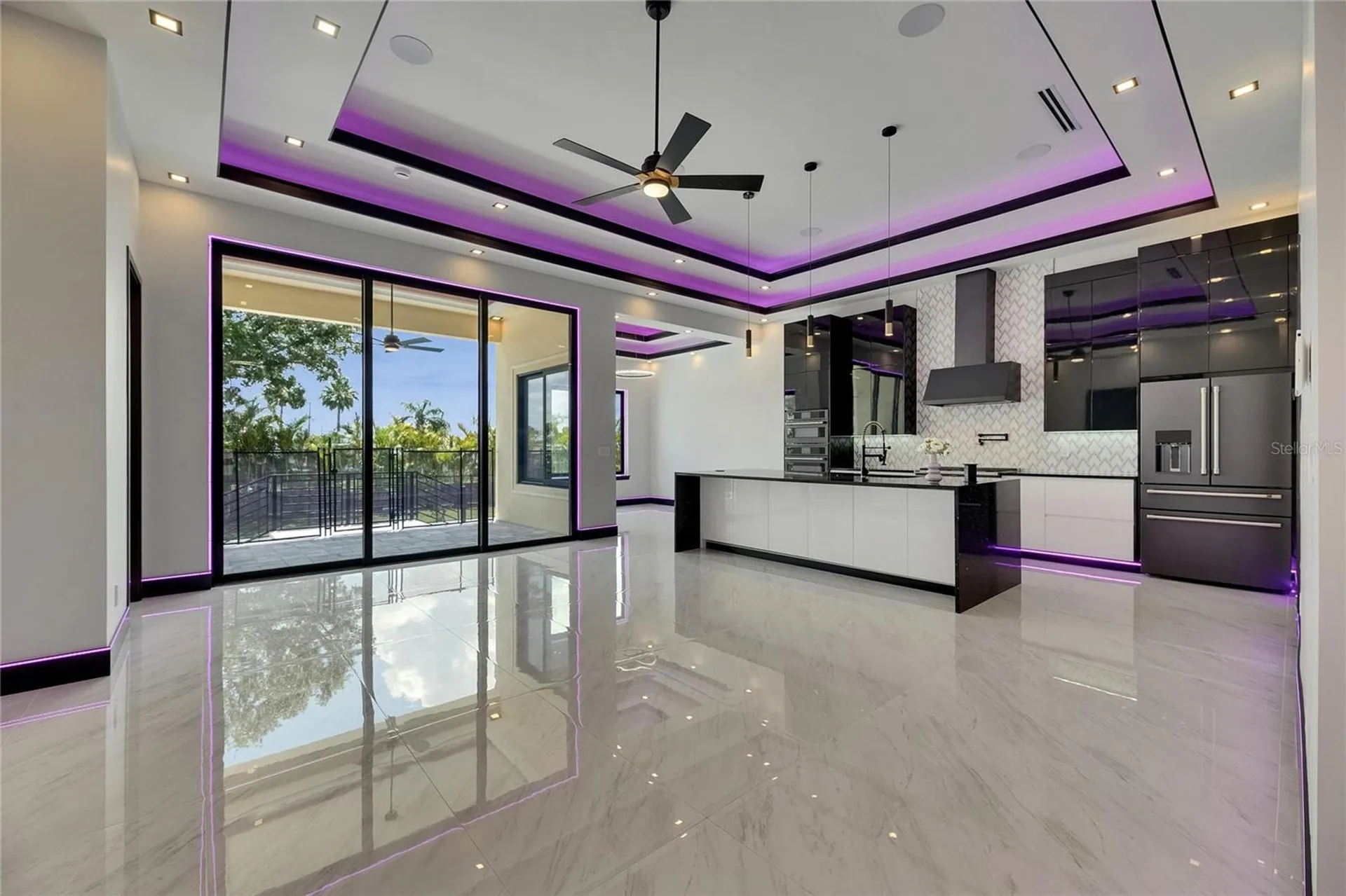 6532 Simone Shores Circle Apollo Beach FL 33572