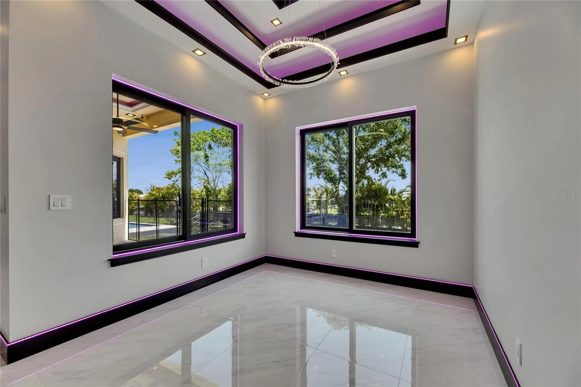 6532 Simone Shores Circle Apollo Beach FL 33572