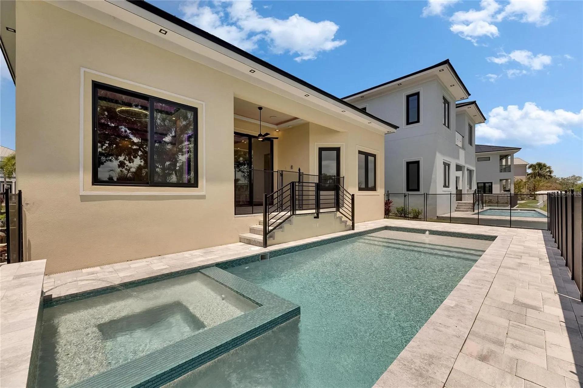 6532 Simone Shores Circle Apollo Beach FL 33572
