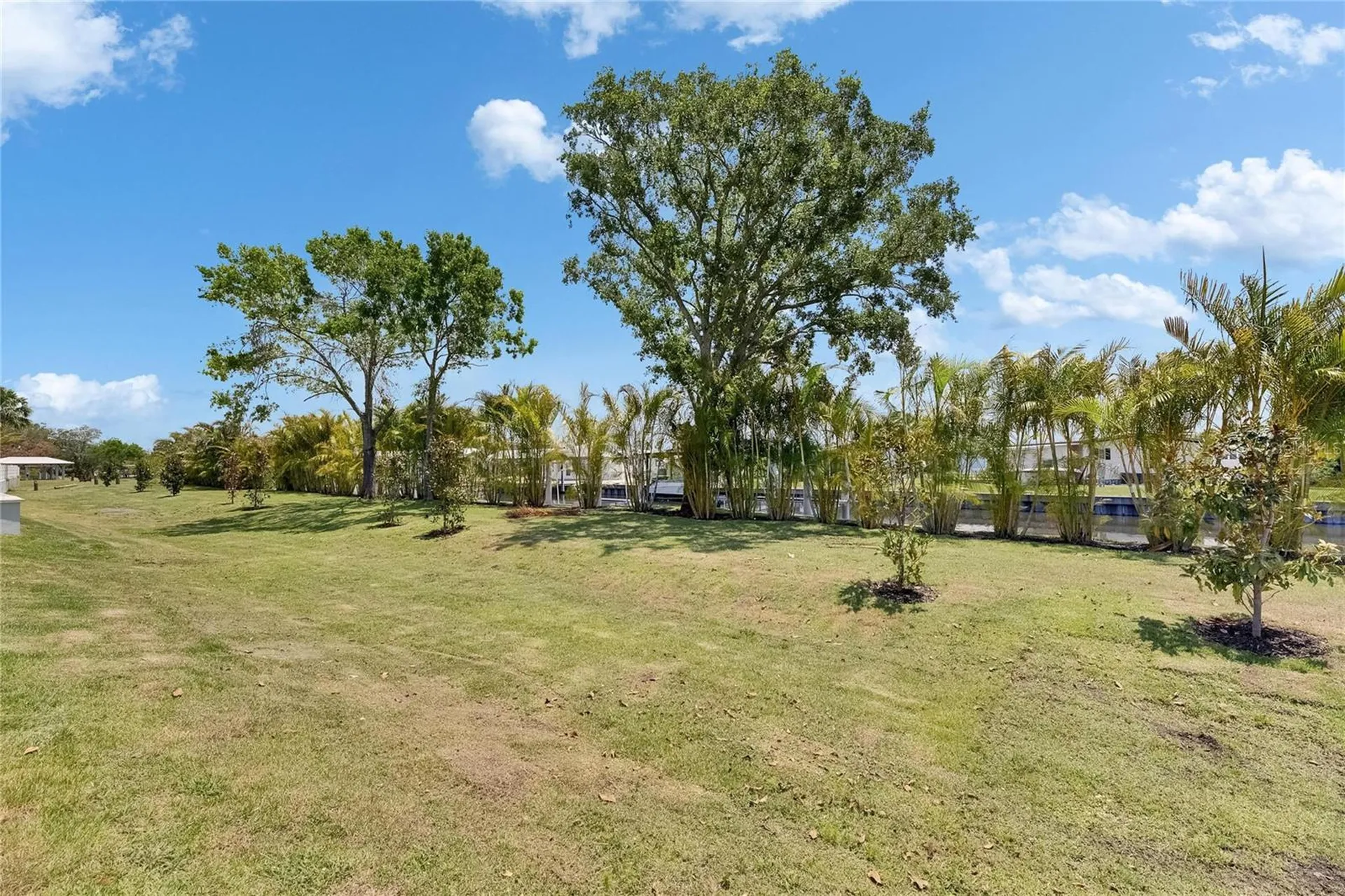 6532 Simone Shores Circle Apollo Beach FL 33572