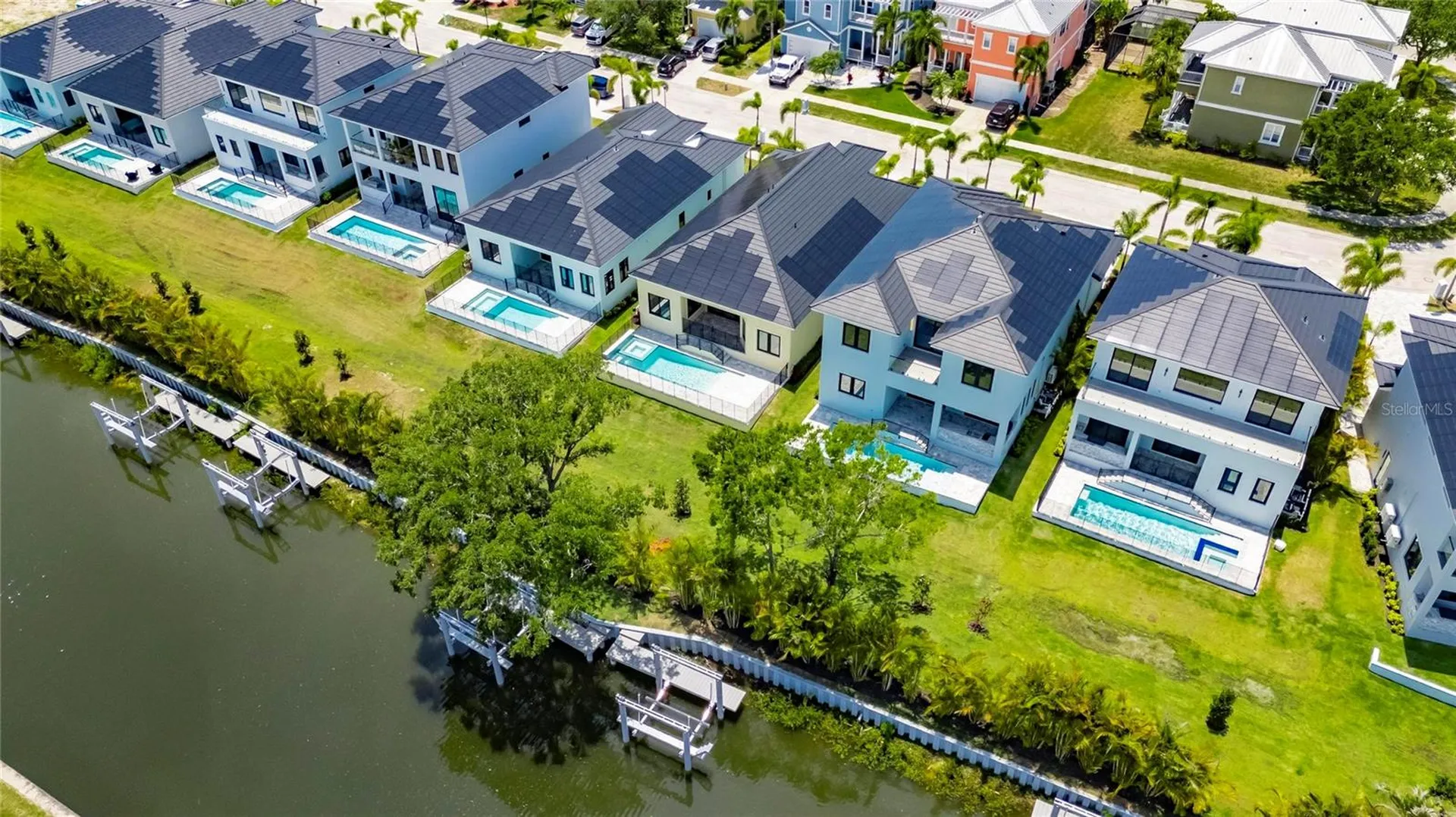 6532 Simone Shores Circle Apollo Beach FL 33572