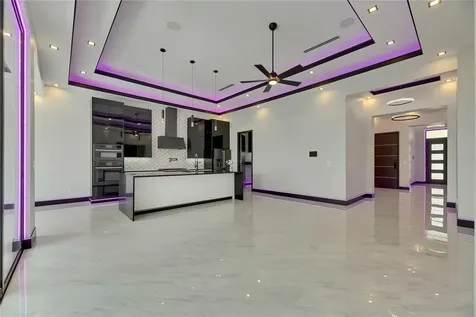 6532 Simone Shores Circle Apollo Beach FL 33572