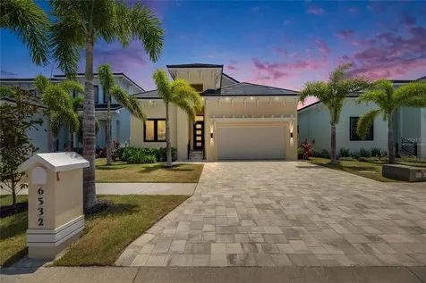 6532 Simone Shores Circle Apollo Beach FL 33572