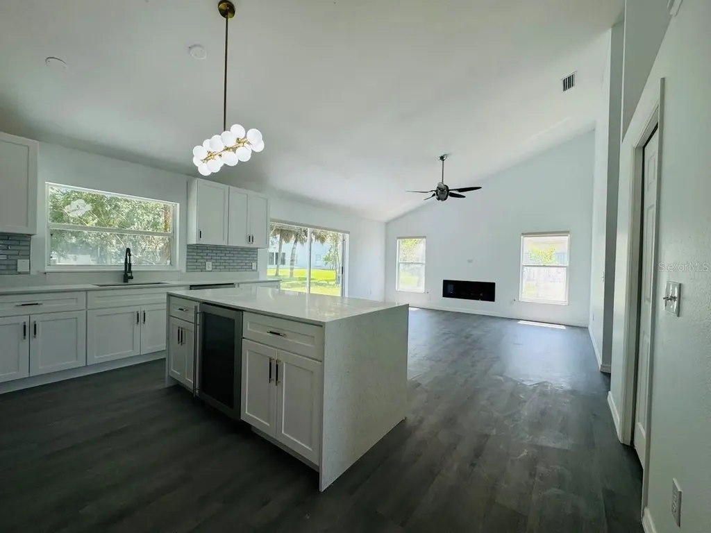 215 Hollowbrook Circle Daytona Beach FL 32114