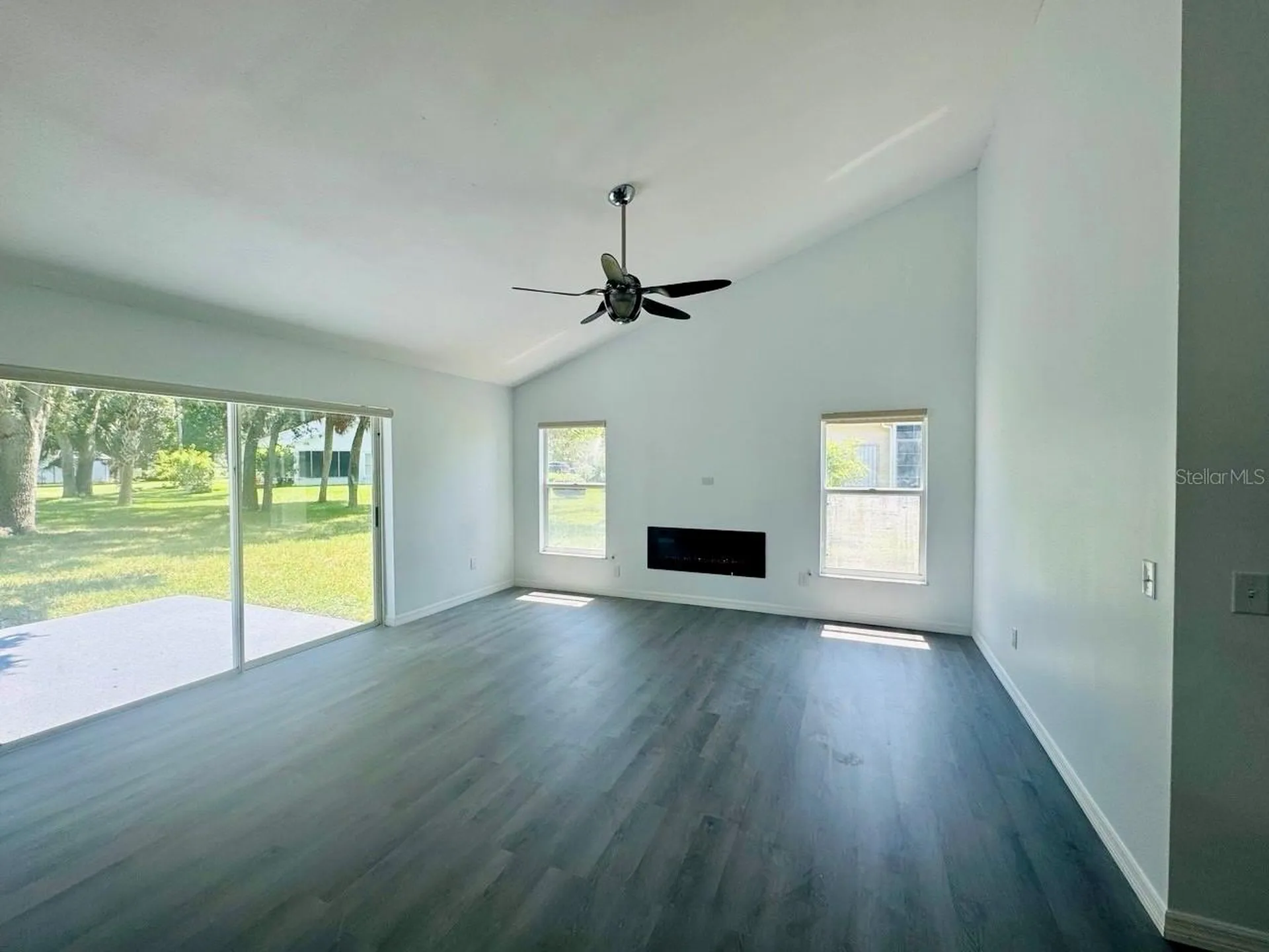 215 Hollowbrook Circle Daytona Beach FL 32114