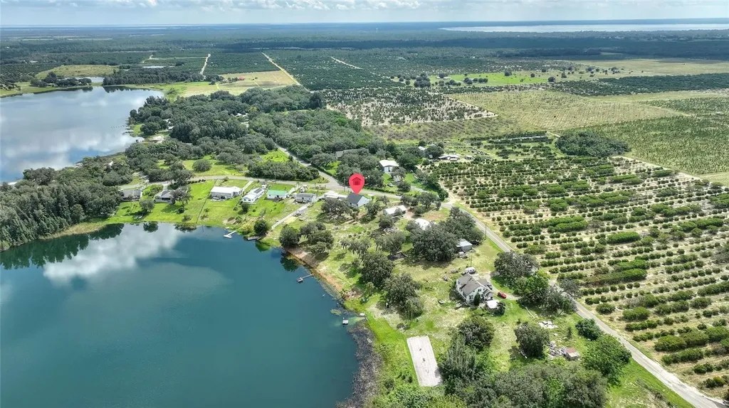 1042 Golden Bough Road Lake Wales FL 33898