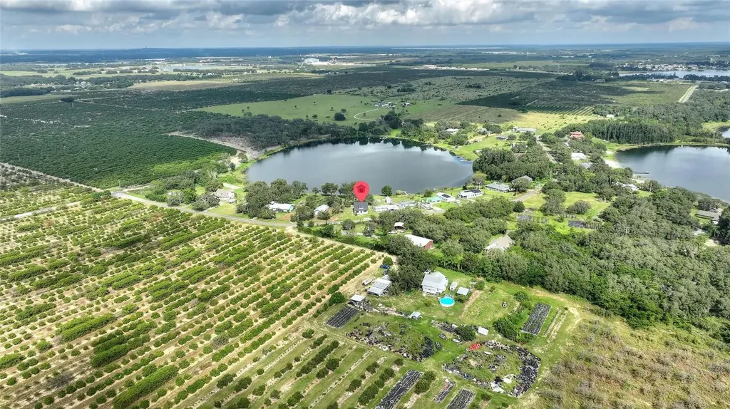 1042 Golden Bough Road Lake Wales FL 33898
