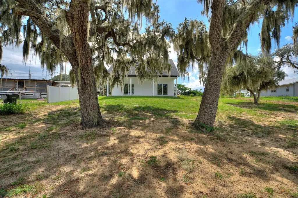 1042 Golden Bough Road Lake Wales FL 33898