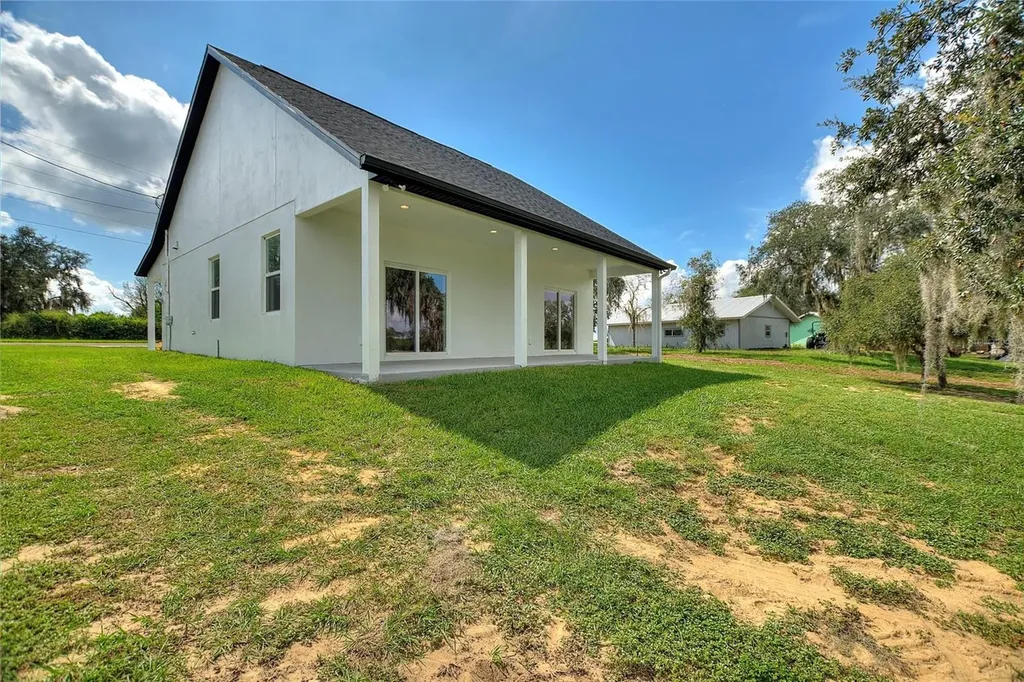 1042 Golden Bough Road Lake Wales FL 33898
