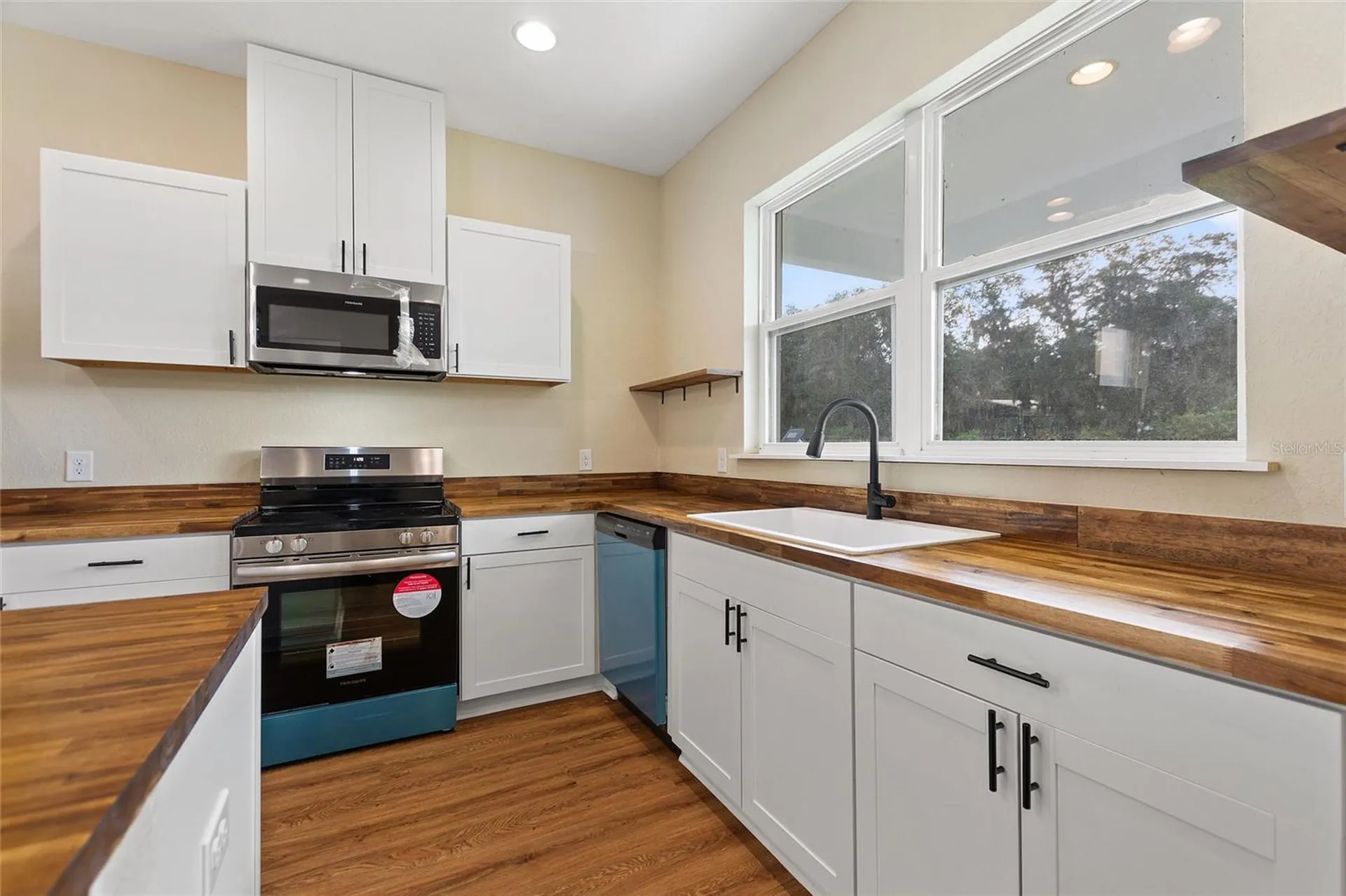 1042 Golden Bough Road Lake Wales FL 33898