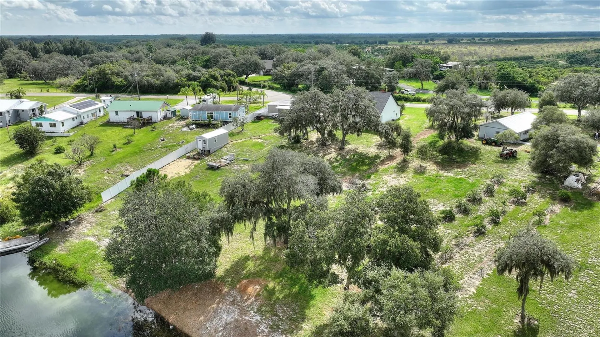 1042 Golden Bough Road Lake Wales FL 33898