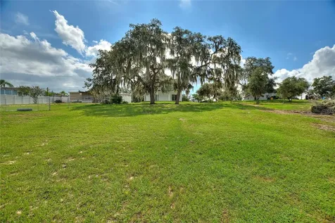 1042 Golden Bough Road Lake Wales FL 33898
