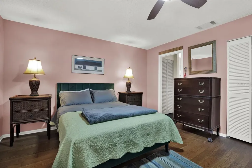 3229 40th Lane S St Petersburg FL 33711