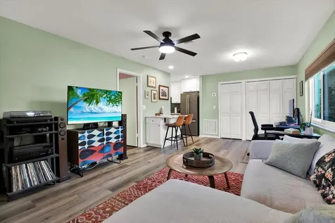3229 40th Lane S St Petersburg FL 33711