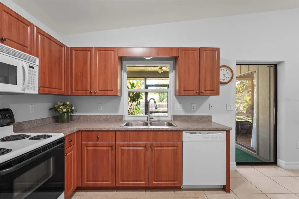 4251 Austin Street Sarasota FL 34233