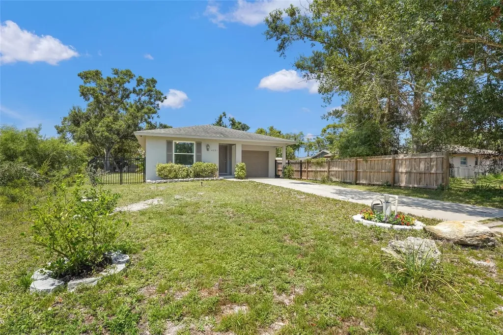 4251 Austin Street Sarasota FL 34233