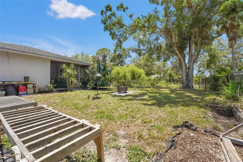 4251 Austin Street Sarasota FL 34233