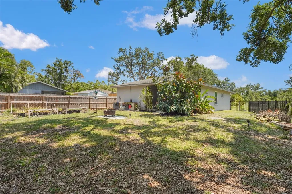 4251 Austin Street Sarasota FL 34233
