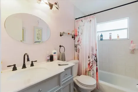 4015 Asbury Place Sarasota FL 34233