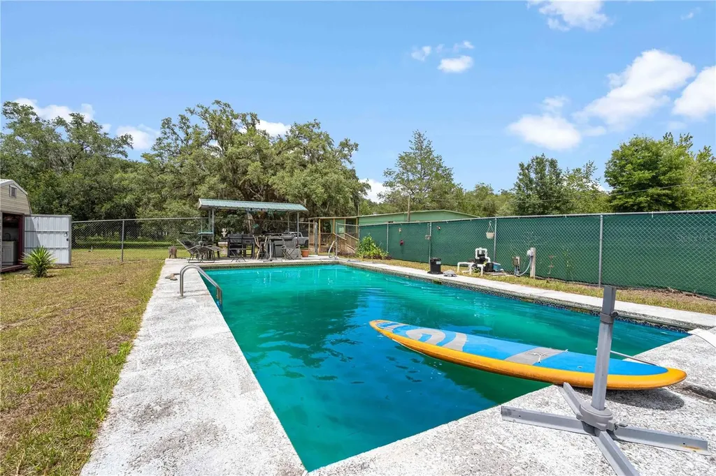 6850 SE 192nd Court Morriston FL 32668