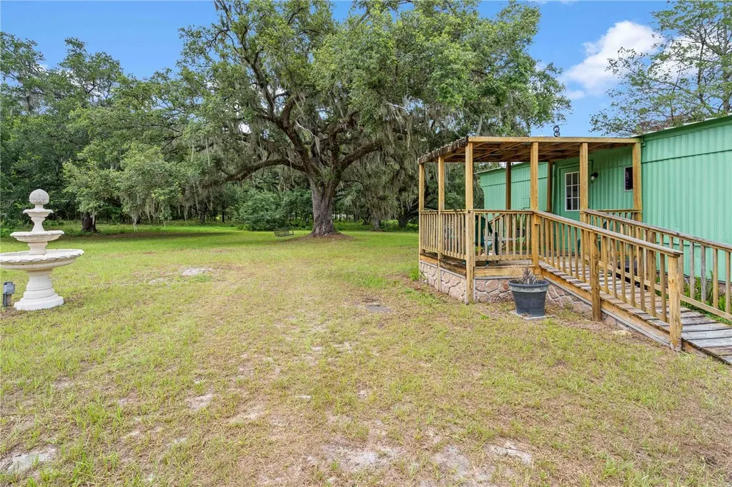 6850 SE 192nd Court Morriston FL 32668