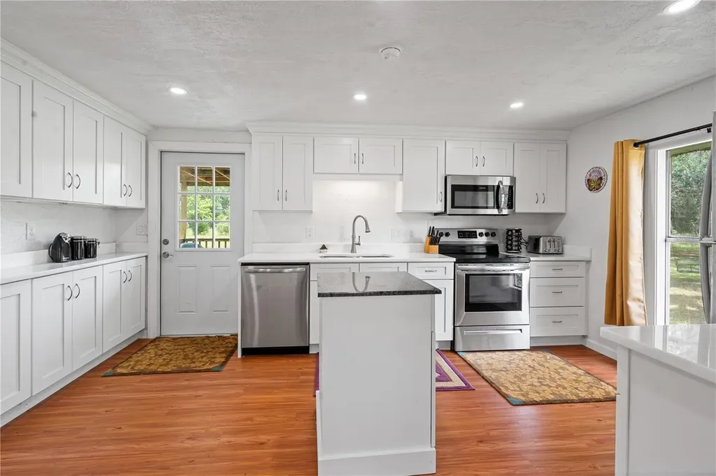 6850 SE 192nd Court Morriston FL 32668