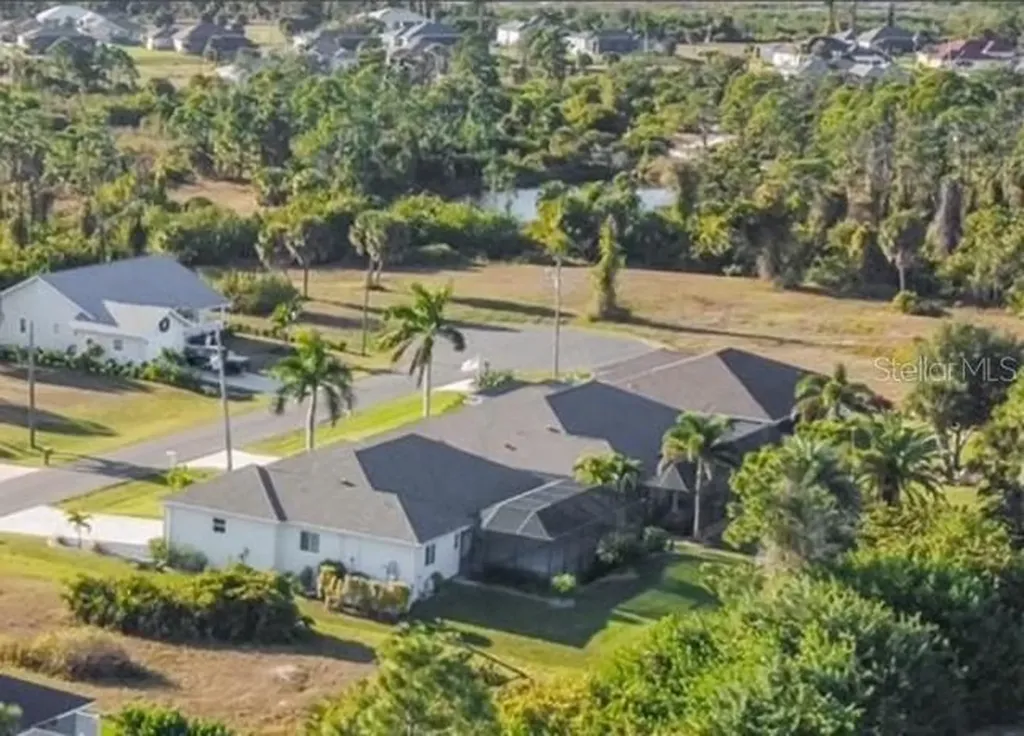 88 And 90 Pine Valley Court Rotonda West FL 33947