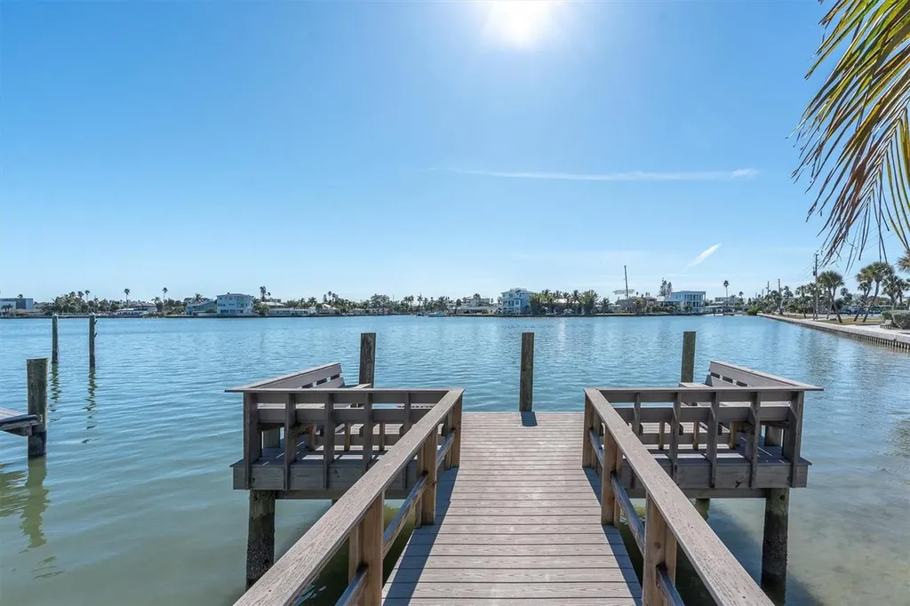 399 161st Avenue Redington Beach FL 33708