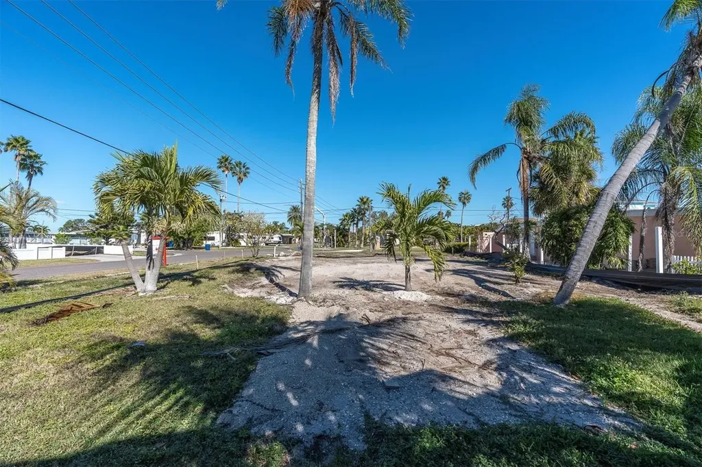 399 161st Avenue Redington Beach FL 33708