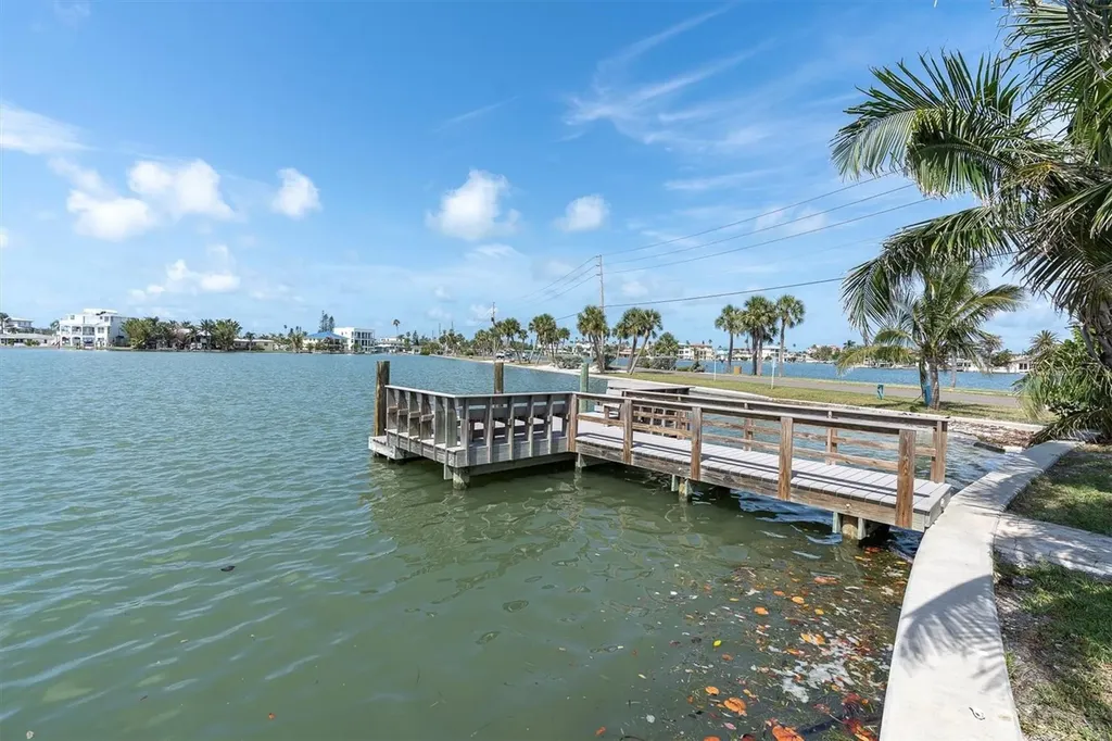 399 161st Avenue Redington Beach FL 33708
