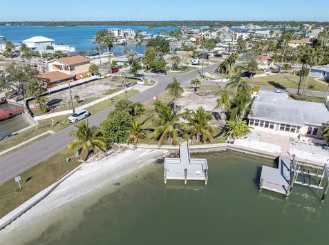 399 161st Avenue Redington Beach FL 33708
