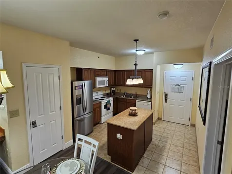 12527 Floridays Resort Drive Orlando FL 32821