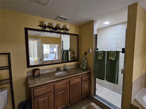 12527 Floridays Resort Drive Orlando FL 32821