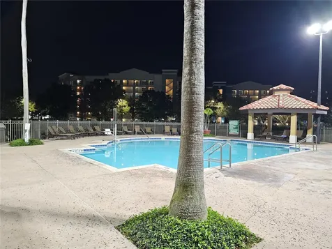 12527 Floridays Resort Drive Orlando FL 32821