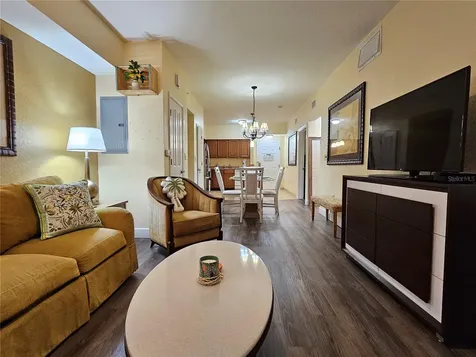 12527 Floridays Resort Drive Orlando FL 32821