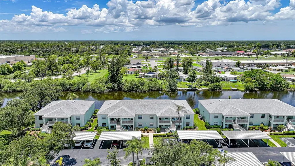 5725 Greenwood Avenue North Port FL 34287