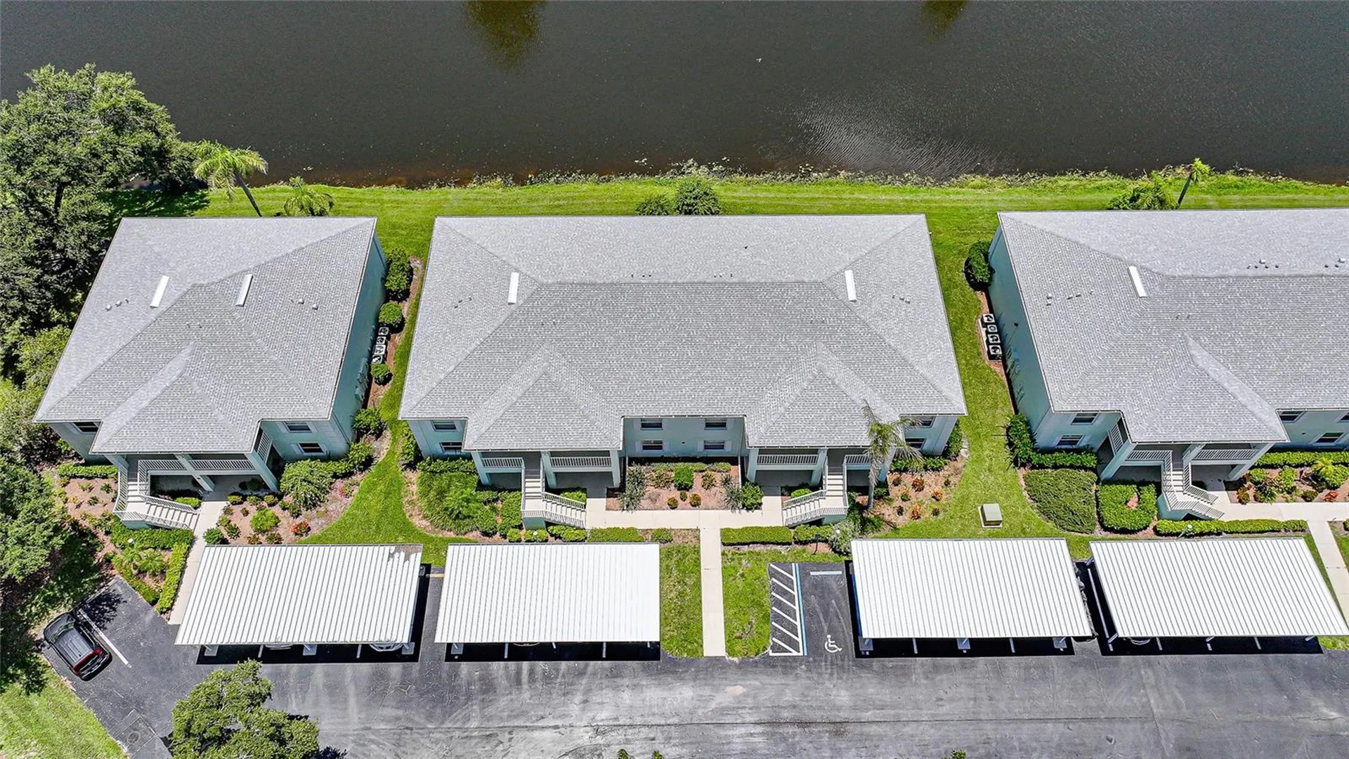 5725 Greenwood Avenue North Port FL 34287