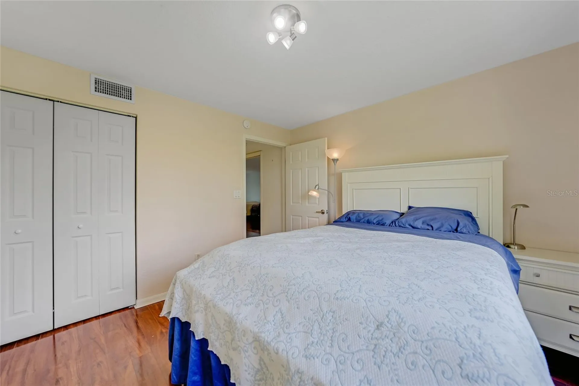 5725 Greenwood Avenue North Port FL 34287