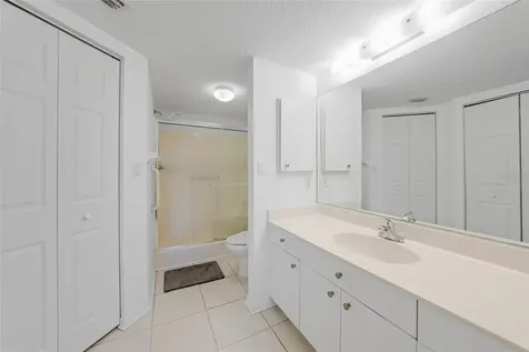 5725 Greenwood Avenue North Port FL 34287