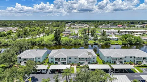 5725 Greenwood Avenue North Port FL 34287