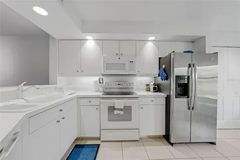 5725 Greenwood Avenue North Port FL 34287