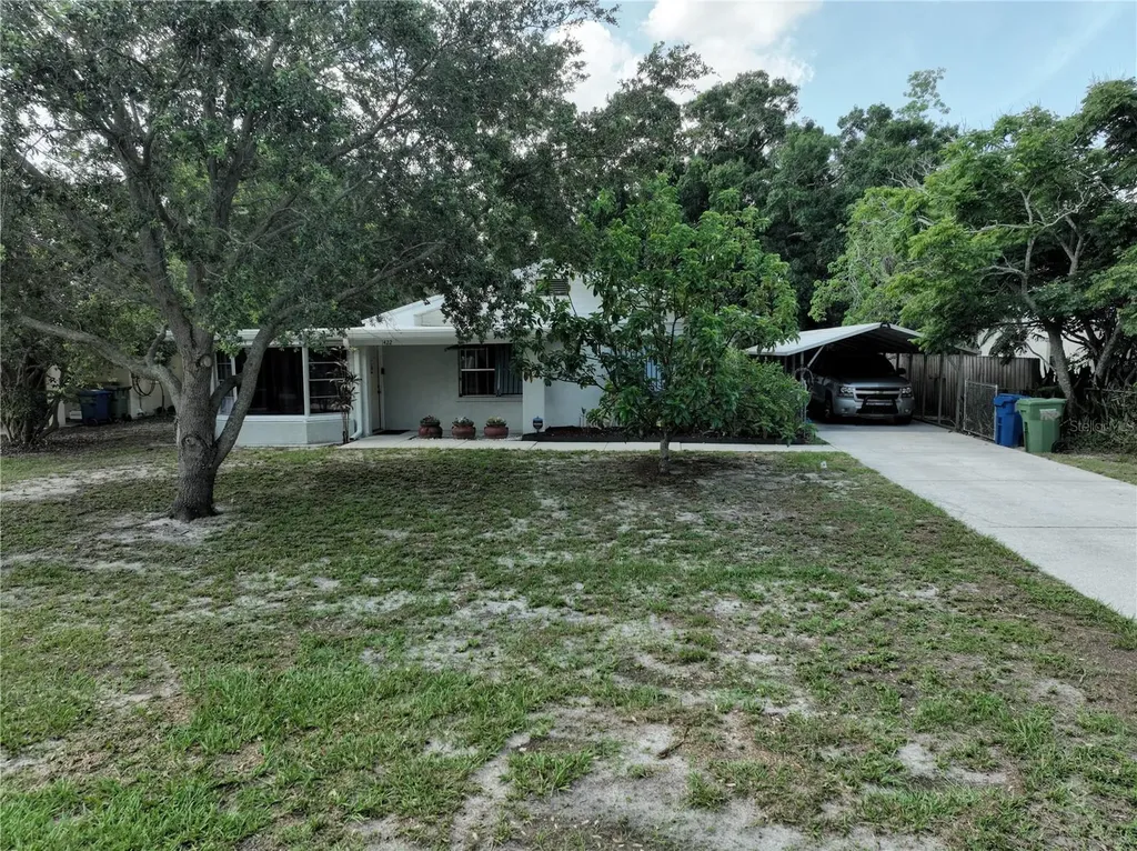 1422 Avenue H SW Winter Haven FL 33880