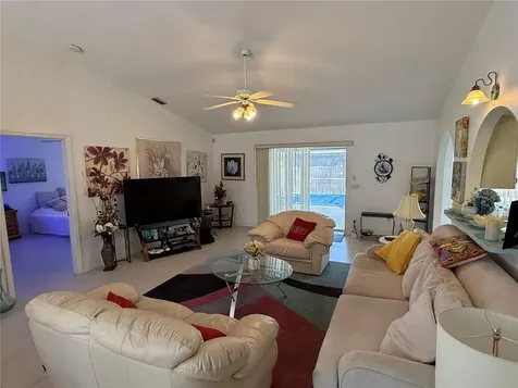 21498 Beaverton Avenue Port Charlotte FL 33952