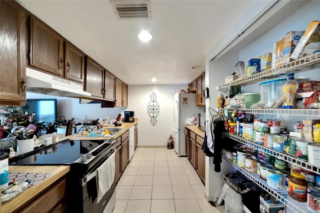 2826 NE 7th Street Ocala FL 34470