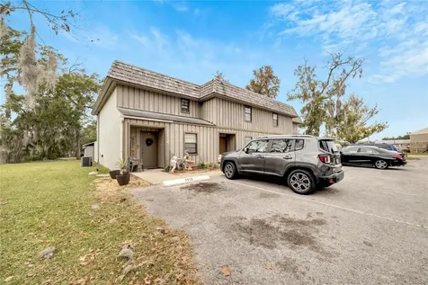 2826 NE 7th Street Ocala FL 34470